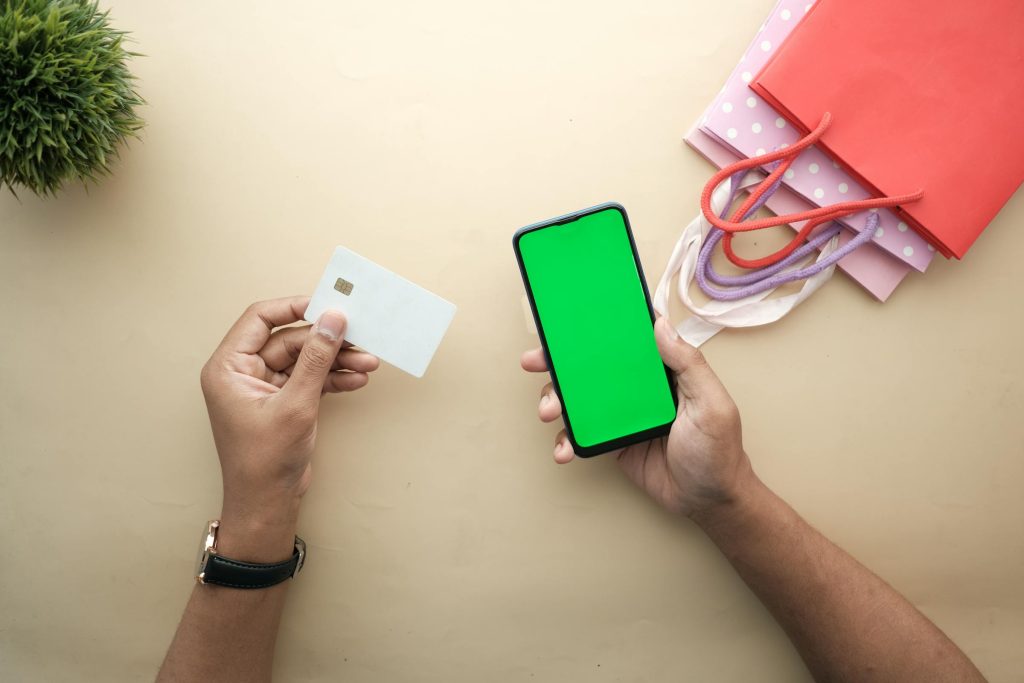 Guia Completo para Solicitar Cartões de Crédito Online: Vantagens e Desvantagens dos Principais Bancos e Fintechs na Bulgária como Eurobank, Fibank e iCard - Como solicitar cartão de crédito online