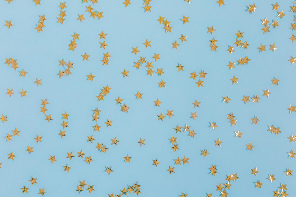 Cartões de Crédito em Moldova: Vantagens e Desvantagens do Maib Gama Premium e do Victoriabank STAR Platinum - Como solicitar cartão de crédito online