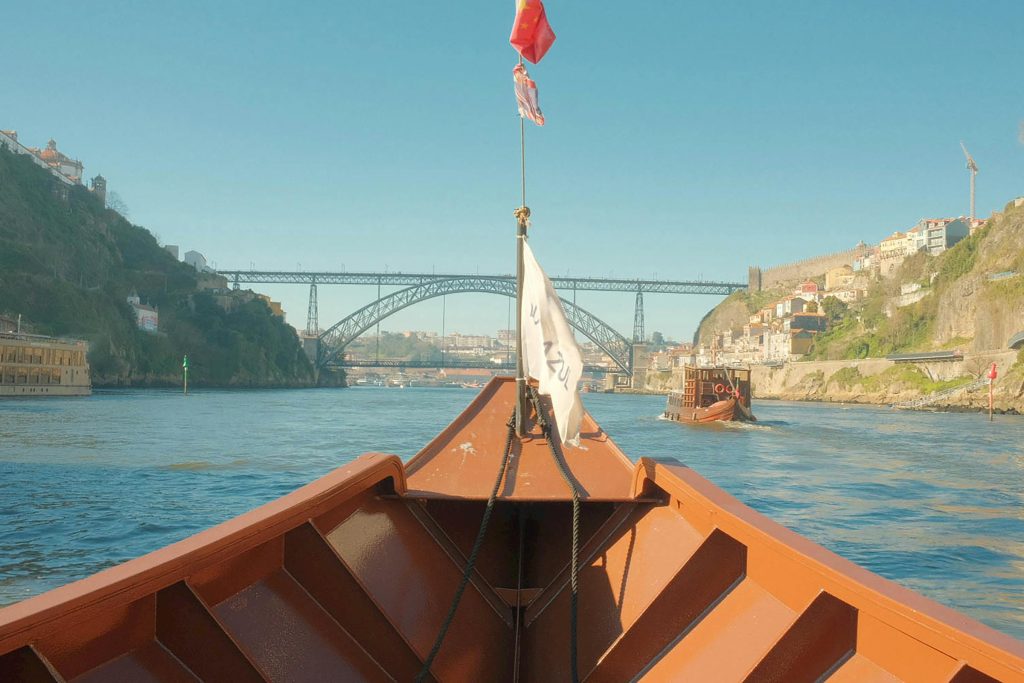 Oportunidades de Carreira em Porto Rico: Explorando as Principais Empresas como Banco Popular e FirstBank Corp - Como conseguir emprego em Porto Rico